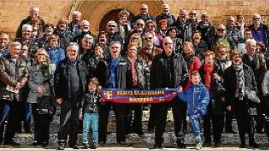 La Penya Blaugrana de Manresa visita el monestir de Santes Creus