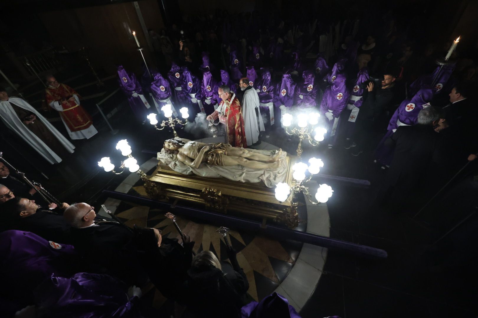 Galería de imágenes: Fervor en el Santo Entierro de Vila-real