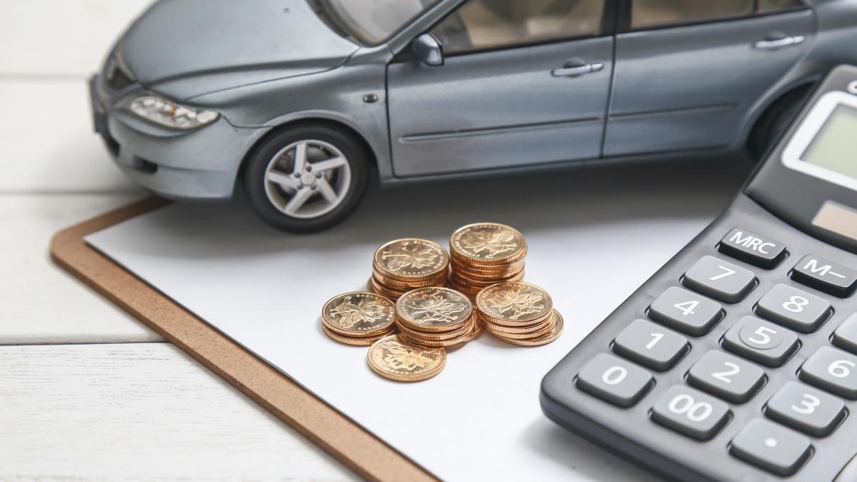 Debido al importe que implica la adquisición de un coche, la mayoría de los usuarios tendrá que financiar la adquisición del mismo.