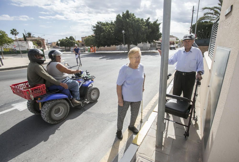 Aceras estrechas en Rabasa