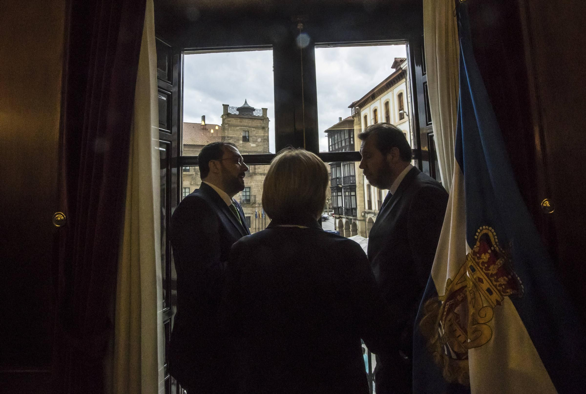 EN IMÁGENES: Así ha sido la visita a Avilés de Óscar Puente, ministro de Transportes y Movilidad Sostenible
