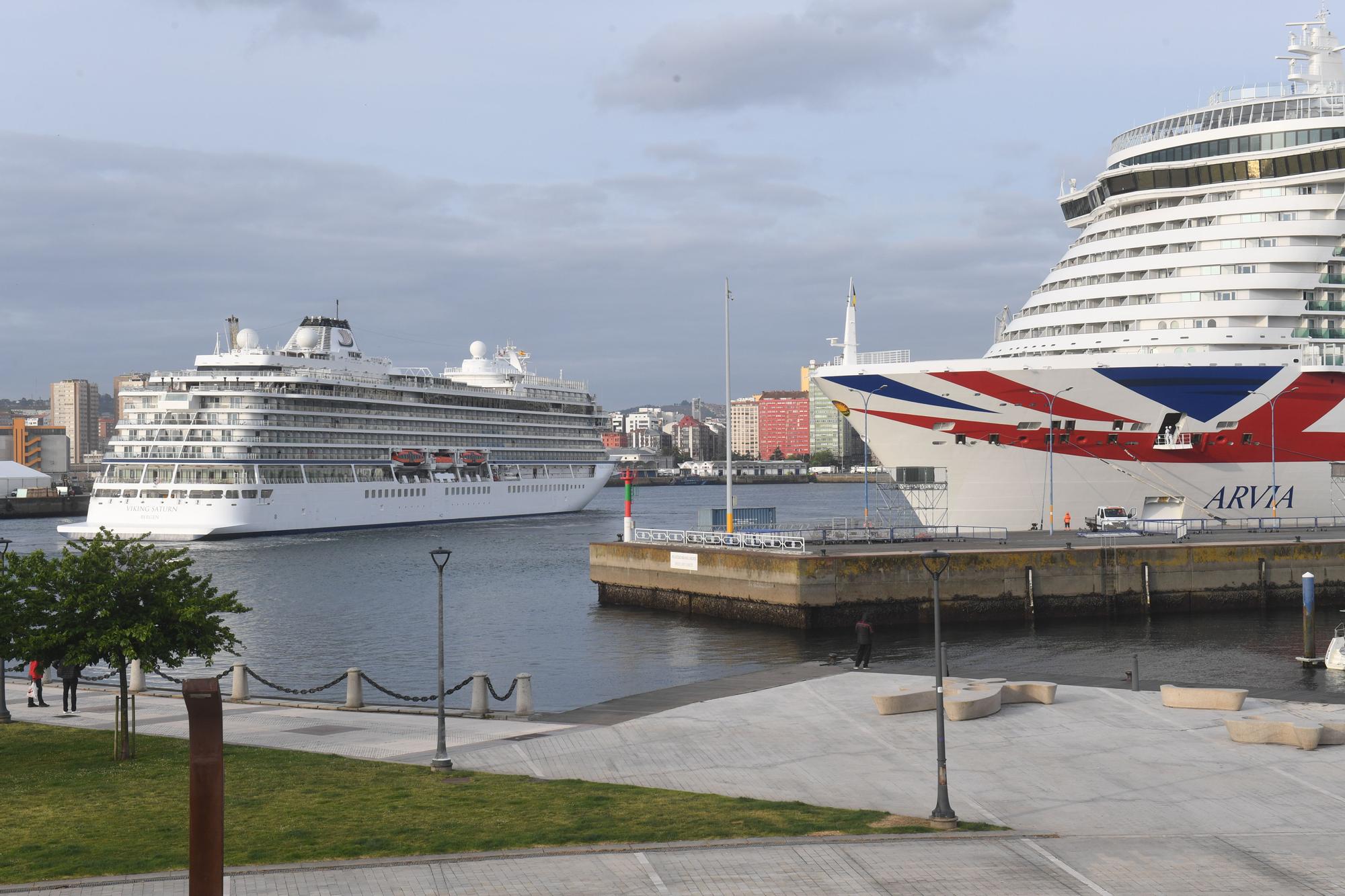 Primera escala del Viking Saturn en A Coruña