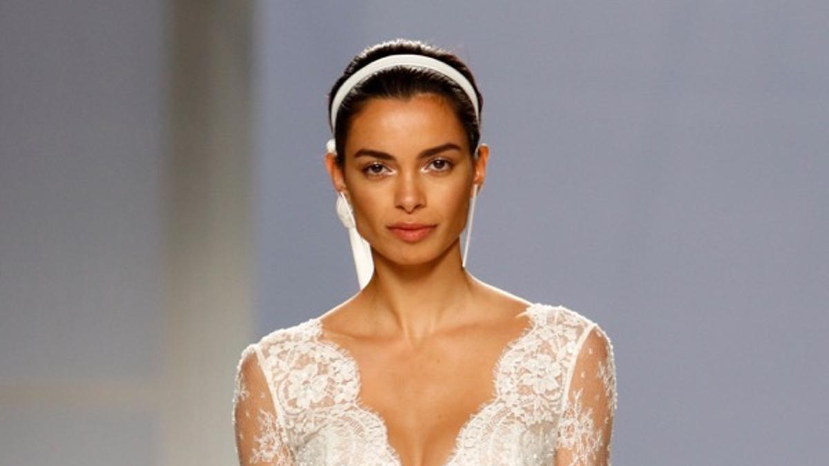 Joana Sanz sube la temperatura en la &#039;Bridal Fashion Week&#039;