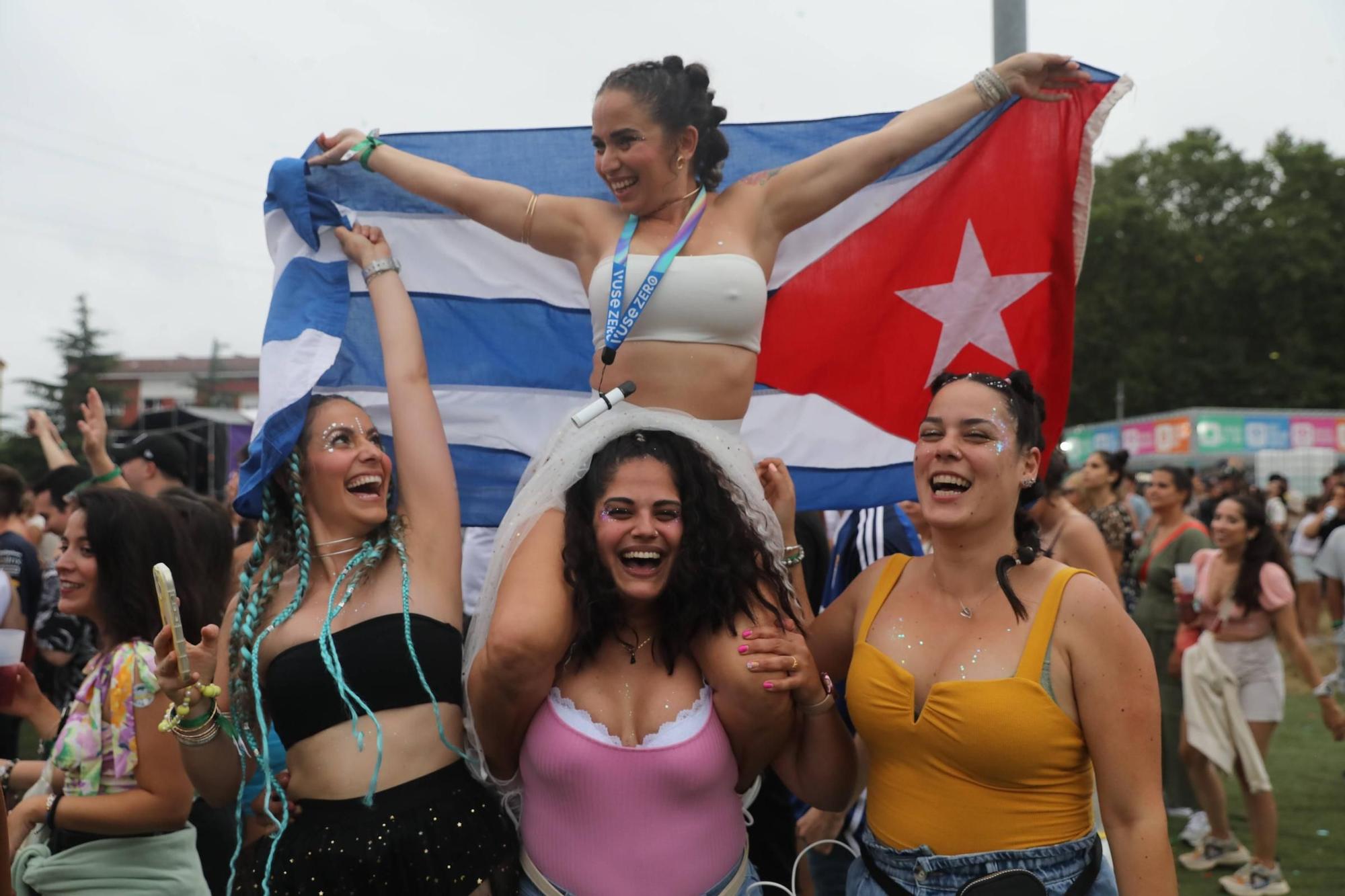 En imagenes | Segunga jornada del Reggaeton Beach de Avilés