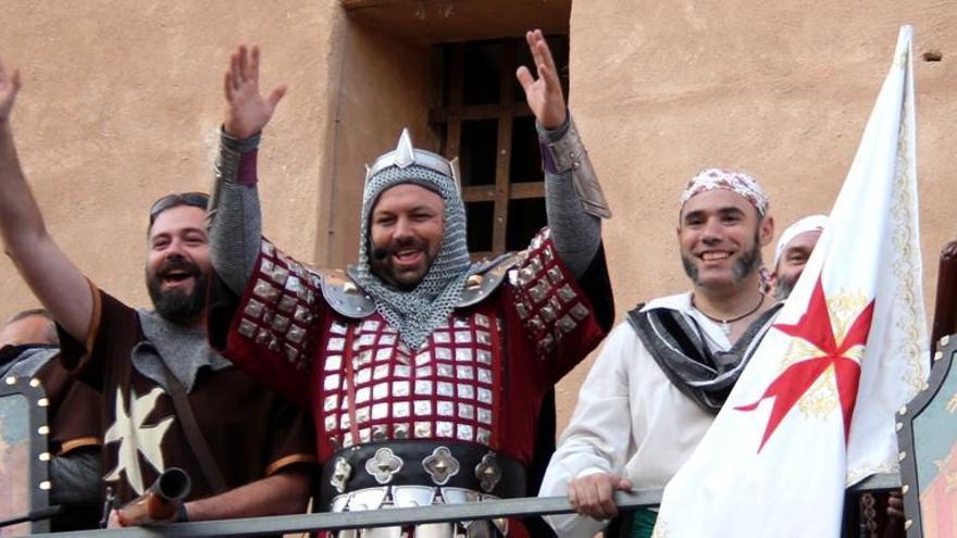 El capitán cristiano José Navarro tras tomar la Torre