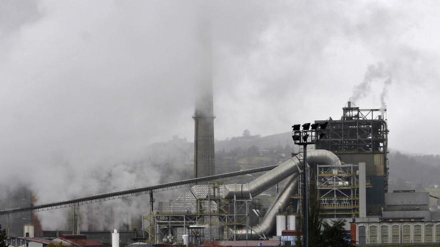 Javier Fernández exige evaluar el riesgo de apagar térmicas para el suministro eléctrico