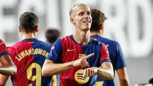 Dani Olmo celebra su gol en Vallecas, el decisivo 1-2 que permitió al Barça ganar al Rayo.