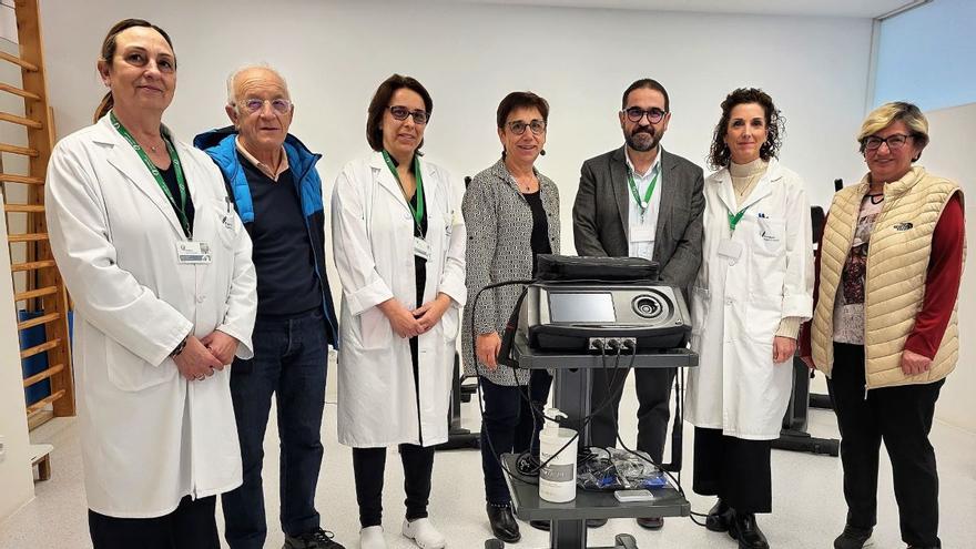 Oncolliga Girona fa una donació de més de 17.000 euros a la Fundació Salut Empordà