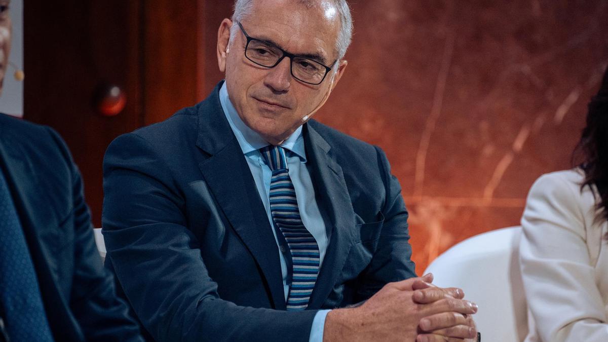 El presidente de Puig, Marc Puig, durante el acto de la CNMV para celebrar su 35º aniversario, en CSIC, a 8 de noviembre de 2024, en Madrid (España).