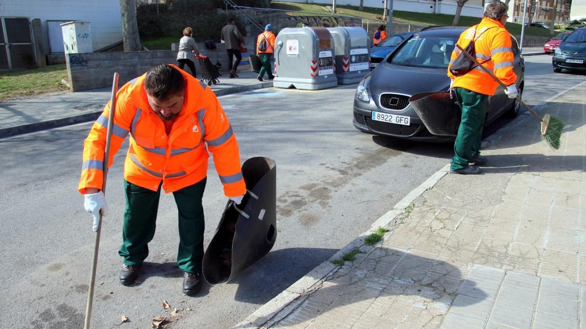 Trabajadores del espacio público de Sant Boi.