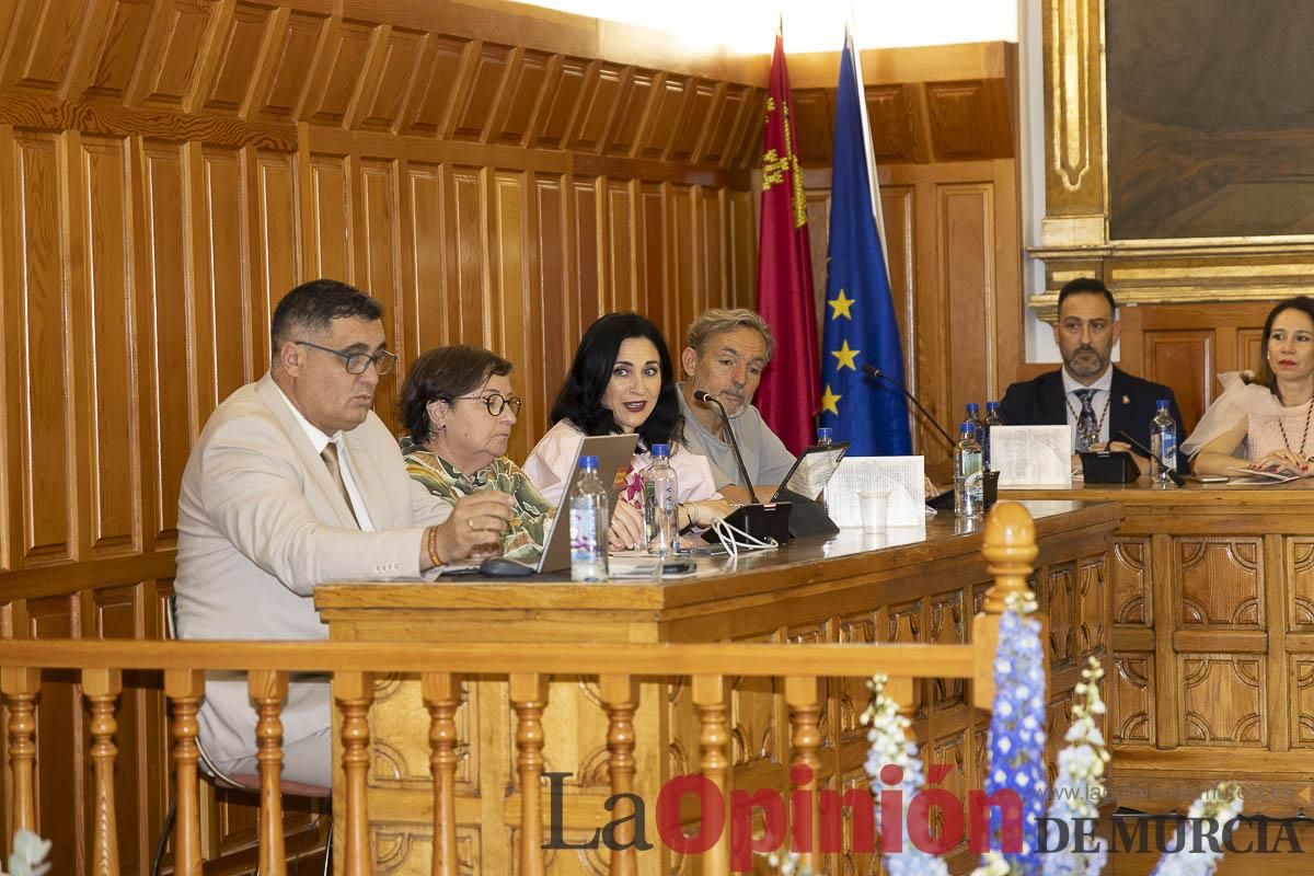 Así se ha vivido el emocionante acto del nombramiento de 'Hijo Predilecto' de Caravaca al doctor Juan Manuel Laborda