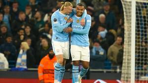 Haaland y Akanji celebrando su gol en Champions League