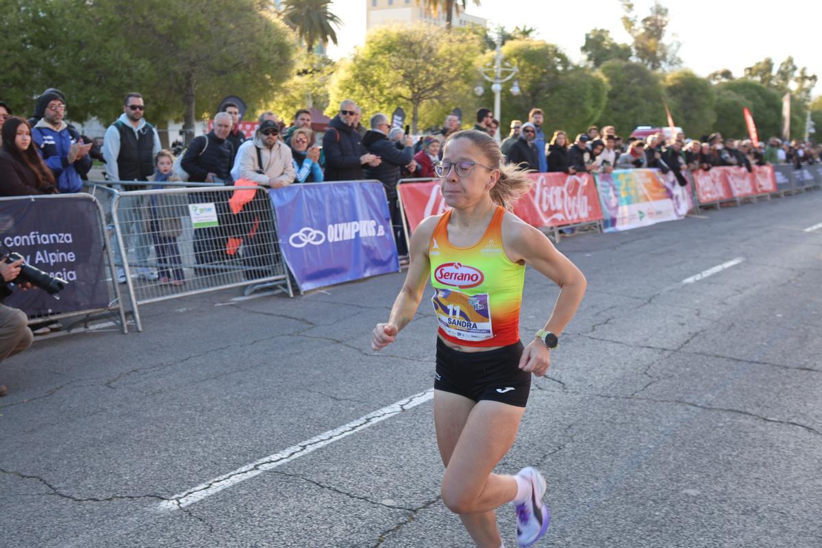 Búscate y descarga tu foto en la 10K Fem