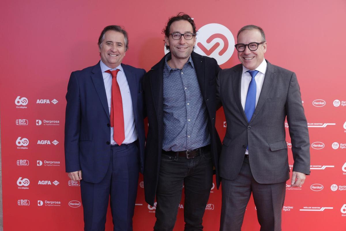 Francesc Guixà, director de desarrollo corporativo de Prensa Ibérica, Carlos Viña (Leancat SCCL) y Víctor Trillo, director deneral de Liberdúplex.