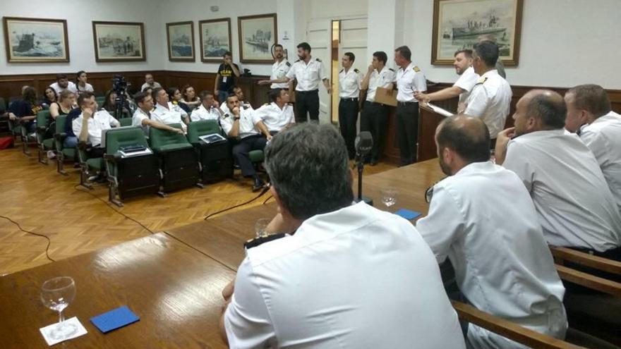 Estudiantes de la UCAM se forman con la Armada Española