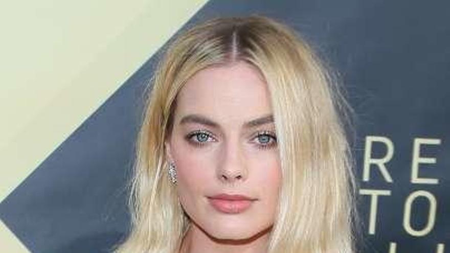 Margot Robbie.