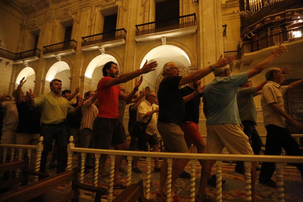 La Festa d''Elx envuelve ya Santa María