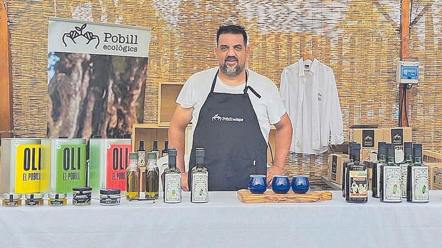 Càlig. David, en una de las ferias gastronómicas con su producto oleícola artesanal de Castelló, Ruta de Sabor.