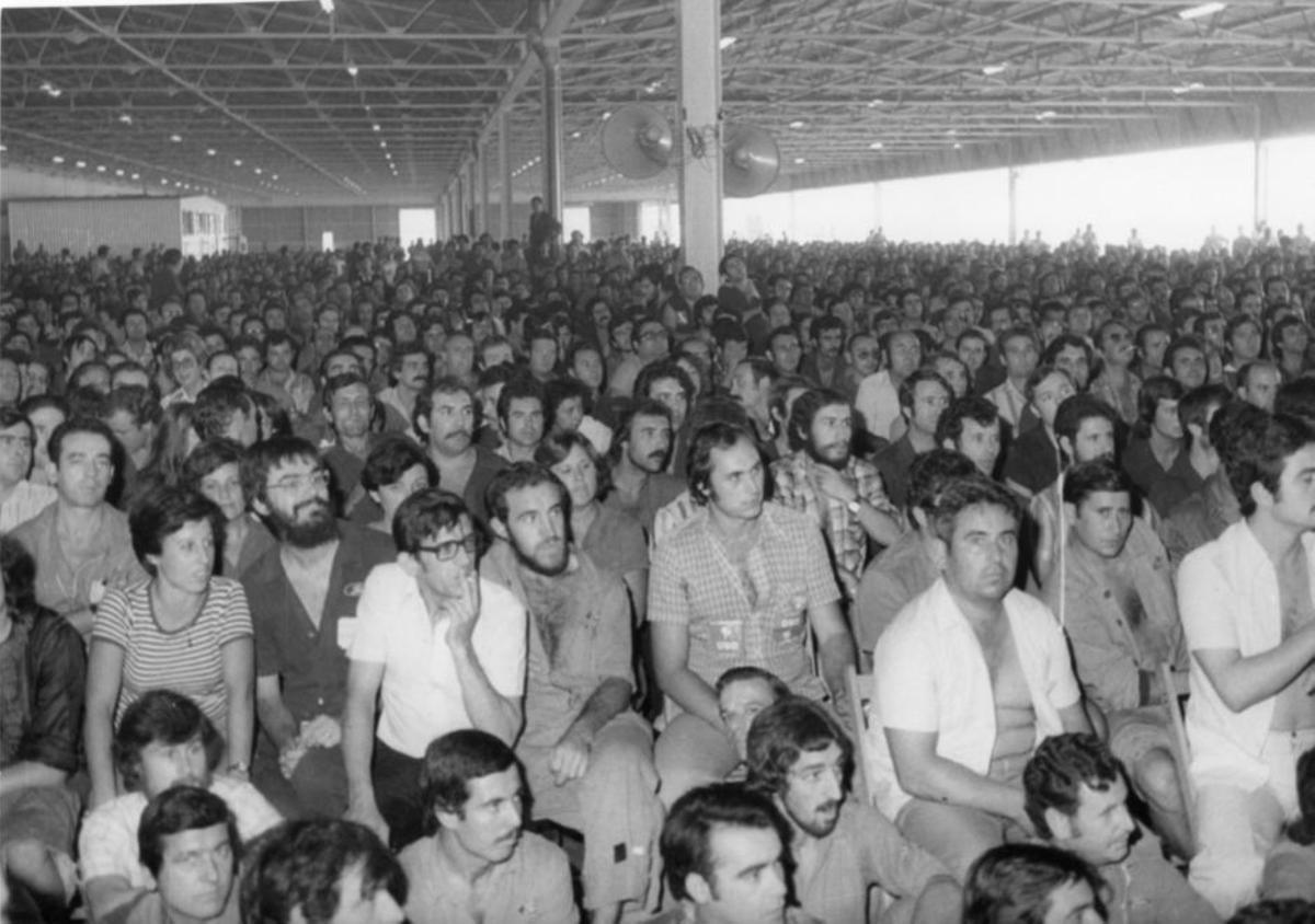 Asamblea en el muelle de montaje de Ford, en los 70.
