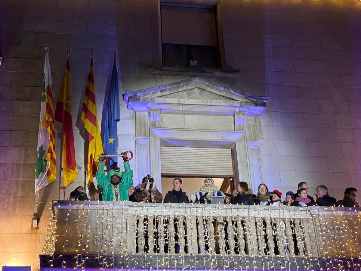 Imatges de la Cavalcada de Reis de Figueres 2026