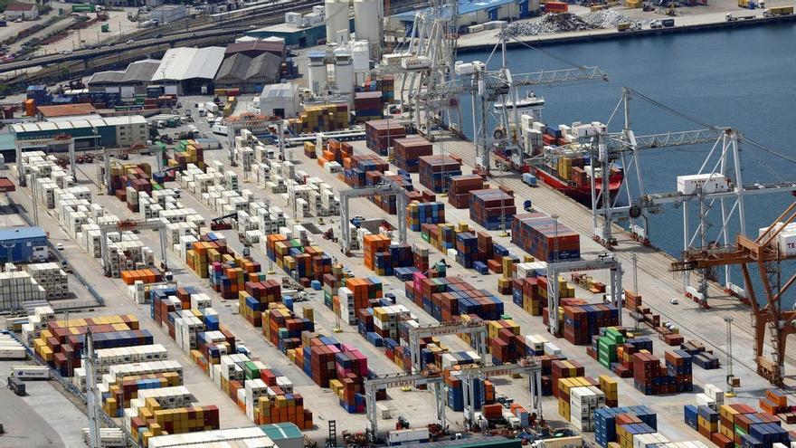 El puerto de Vigo arranca una línea de transporte directo a Turquía con 30 contenedores semanales para Stellantis