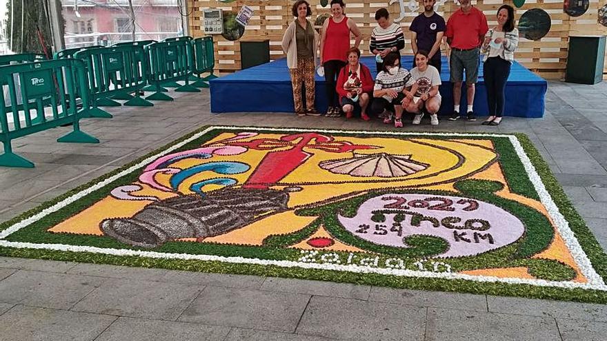 La alfombra del Xacobeo da color a Tineo  | D. Á.