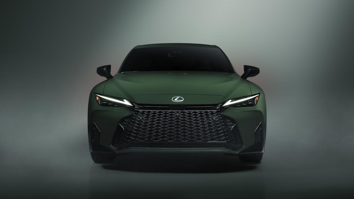 Lexus IS Special Appearance Pack