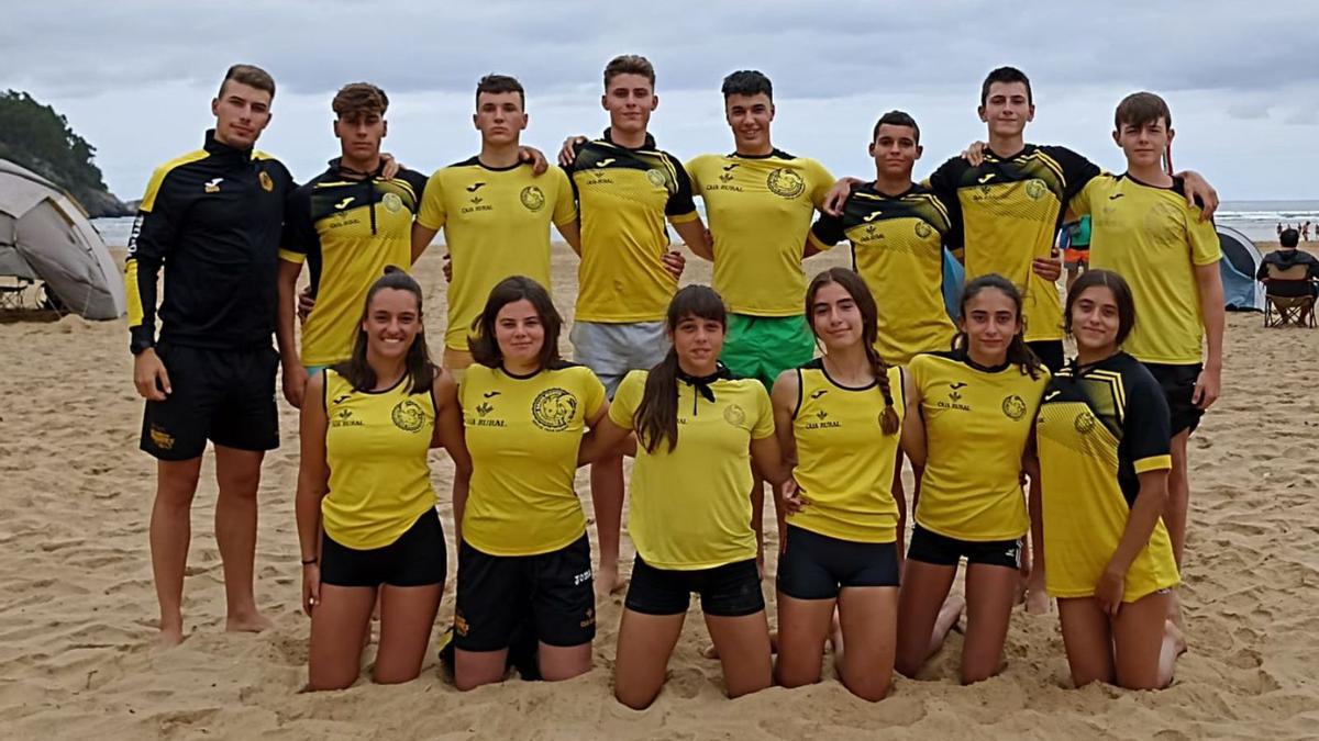 Expedición del Dragones Caja Rural al Campeonato de España en las categorías juvenil y júnior. | Cedida |  CEDIDA
