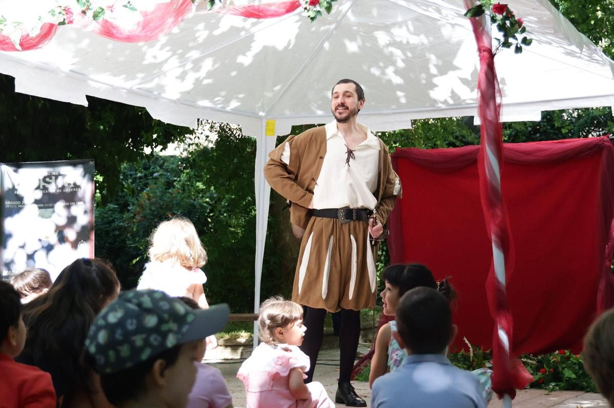 Fotogalería | Los talleres infantiles del Festival de Teatro de Cáceres en imágenes