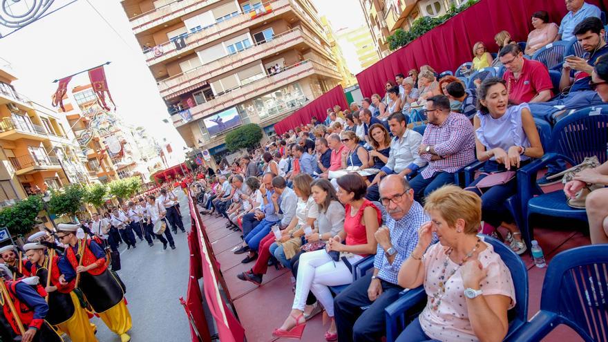 Las tribunas de las Fiestas de Moros y Cristianos de Villena se agotan en un minuto