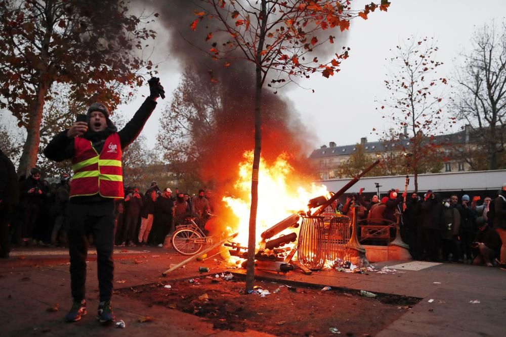 Altercados en las protestas en París.