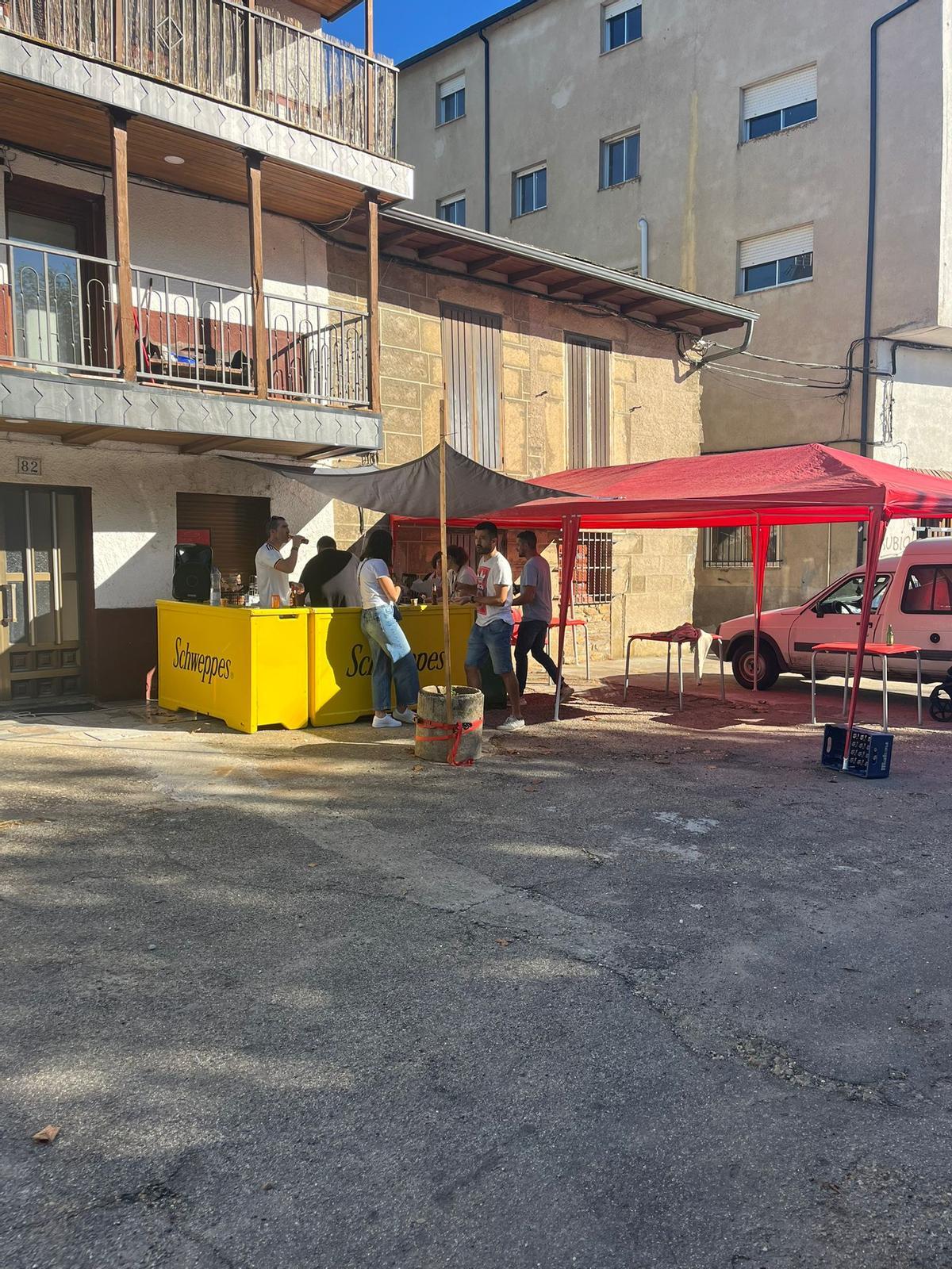 El bar de la comisión donde antes estaba el bar Cáscaras