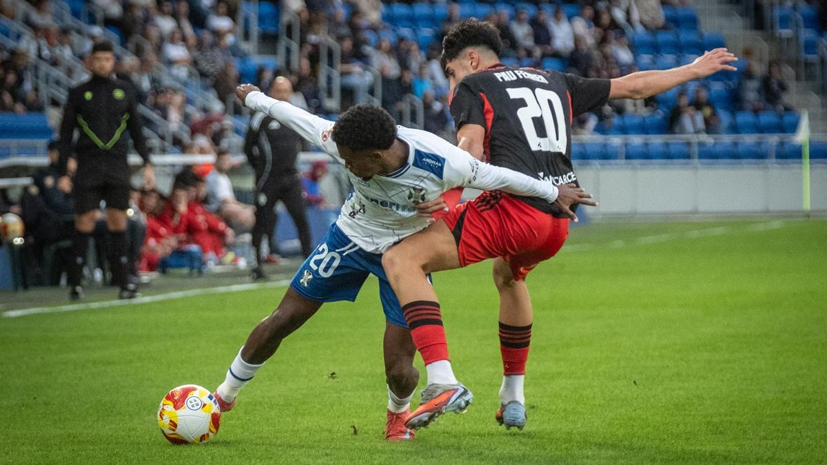 Partido CD Tenerife - SD Ponferradina