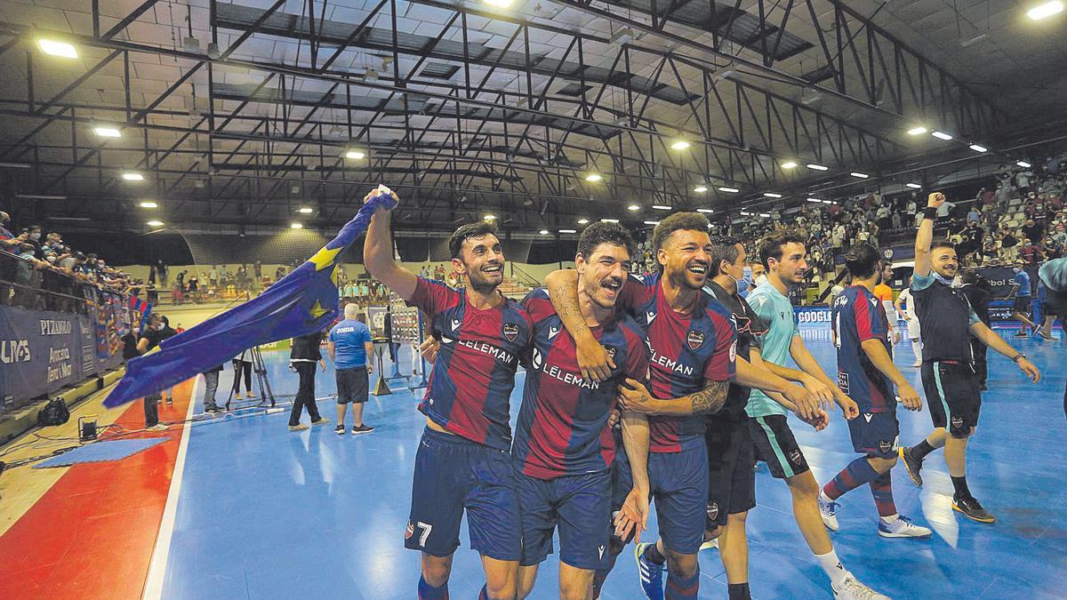 Los valencianos, vigentes subcampeones de Liga, se reencuentran con su afición