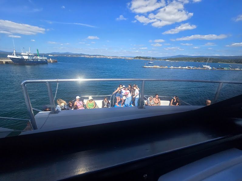 Así se disfruta de los catamaranes de O Grove.