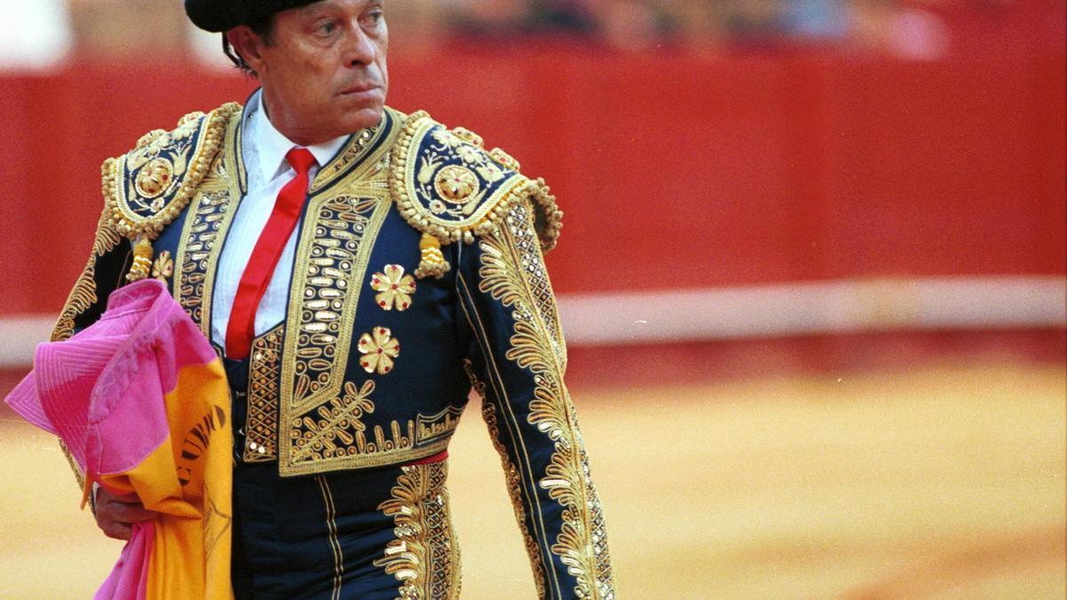 Curro Romero, en la imagen de archivo, fue el torero que más veces se contrató en Sevilla en 1992. / El Correo