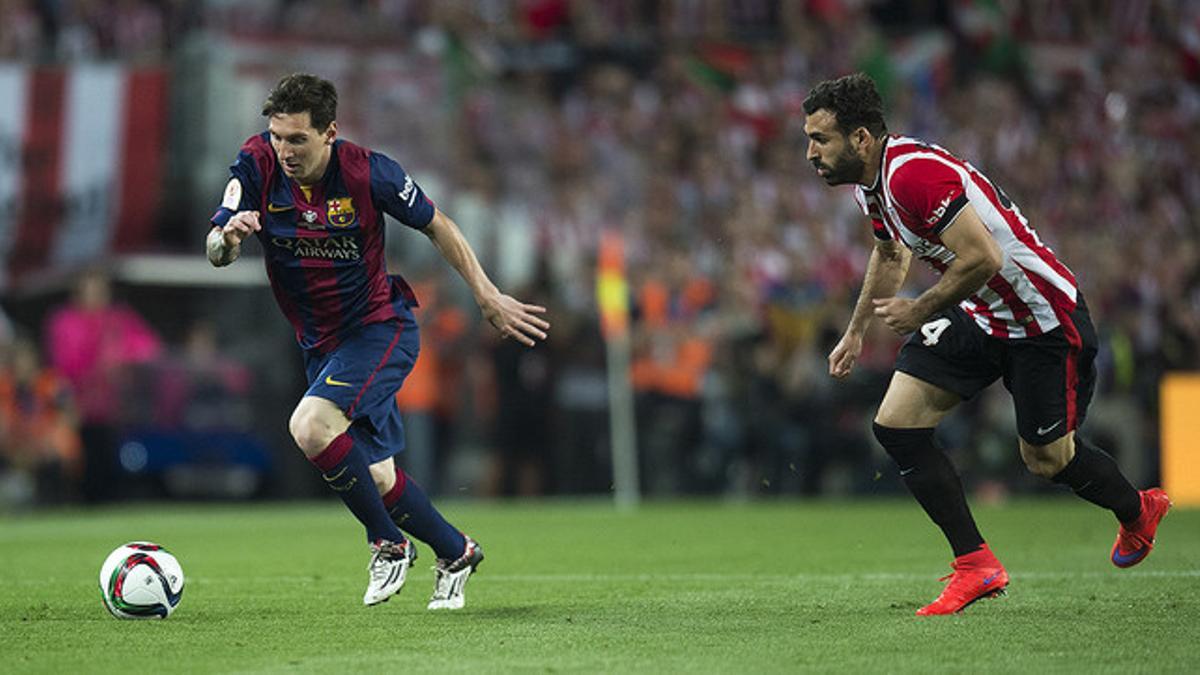 Messi y Balenziaga, durante un partido de la temporada pasada en el Camp Nou