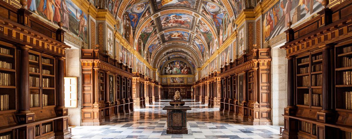 Salón principal de la biblioteca del Monasterio de San Lorenzo El Escorial