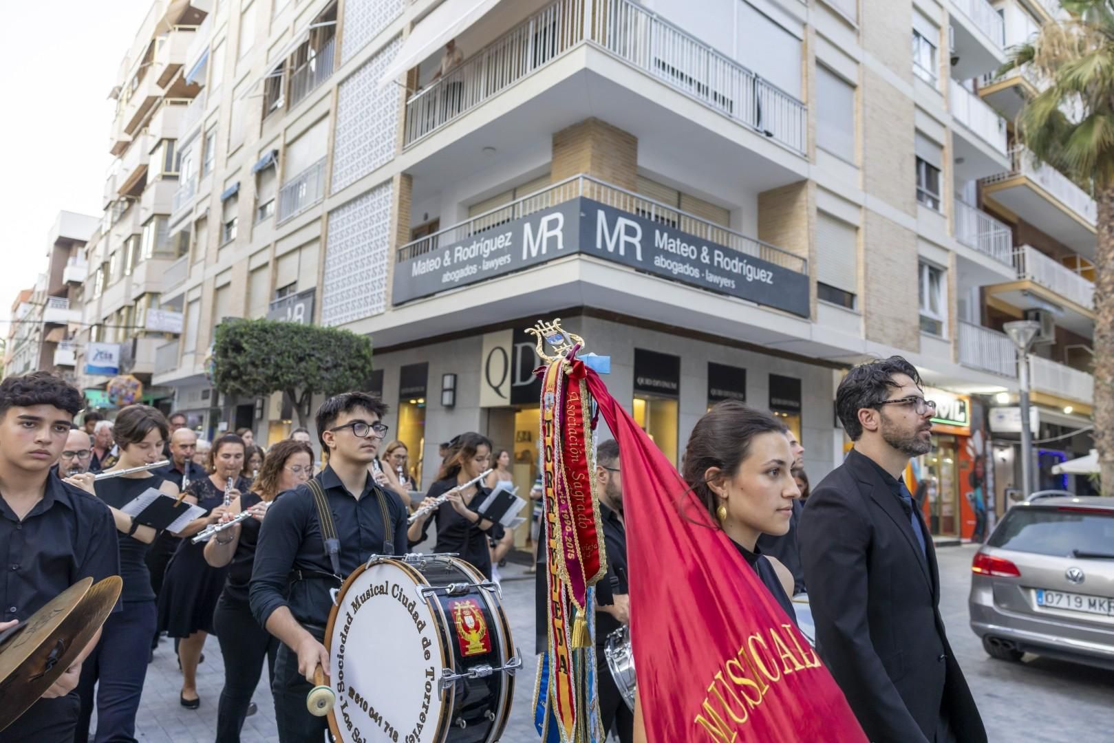 Las bandas de música de Paiporta y Catarroja, protagonistas del Festival Internacional de Bandas Ciudad de Torrevieja