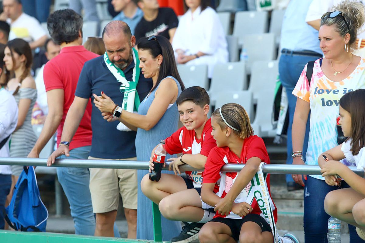 Las imágenes de la afición en el Córdoba CF - Deportivo