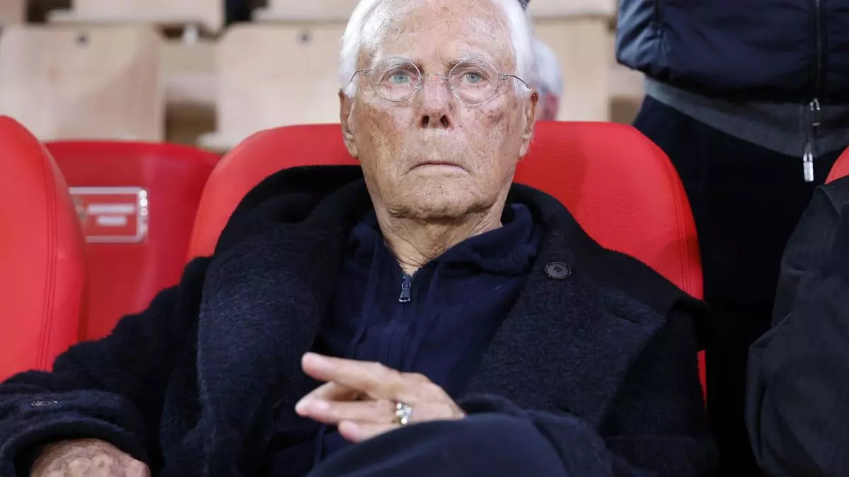 El diseñador Giorgio Armani, el 'rey' de la moda italiana, ha fallecido a los 91 años