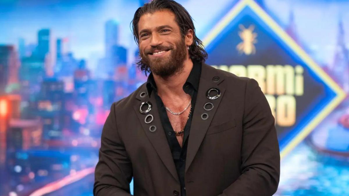 ANTENA 3 | Can Yaman pasa de puntillas por ‘El Hormiguero’ y evita pronunciarse sobre su detención en la entrevista con Pablo Motos ANTENA 3 | Can Yaman pasa de puntillas por ‘El Hormiguero’ y evita pronunciarse sobre su detención en la entrevista con Pablo Motos