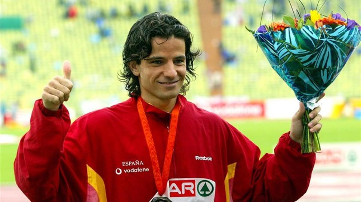Yago Lamela, amb la medalla d’or de l’Europeu de Munic, del 2002.