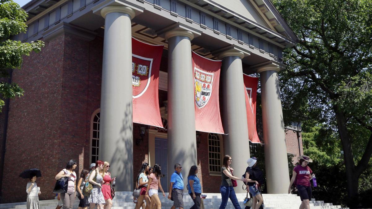 Harvard, muro de la resistencia contra Trump