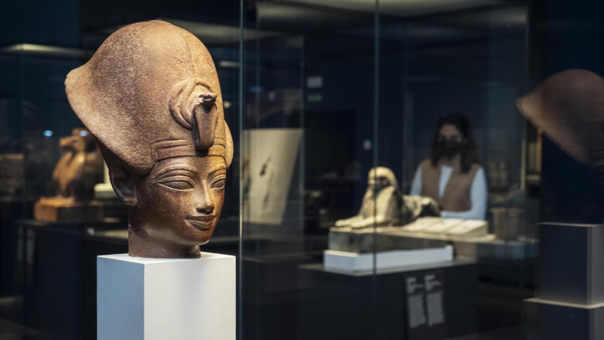 Den Göttern nah: Die Ausstellung zeigt, welches Bild die Pharaonen von sich selbst vermitteln wollten.