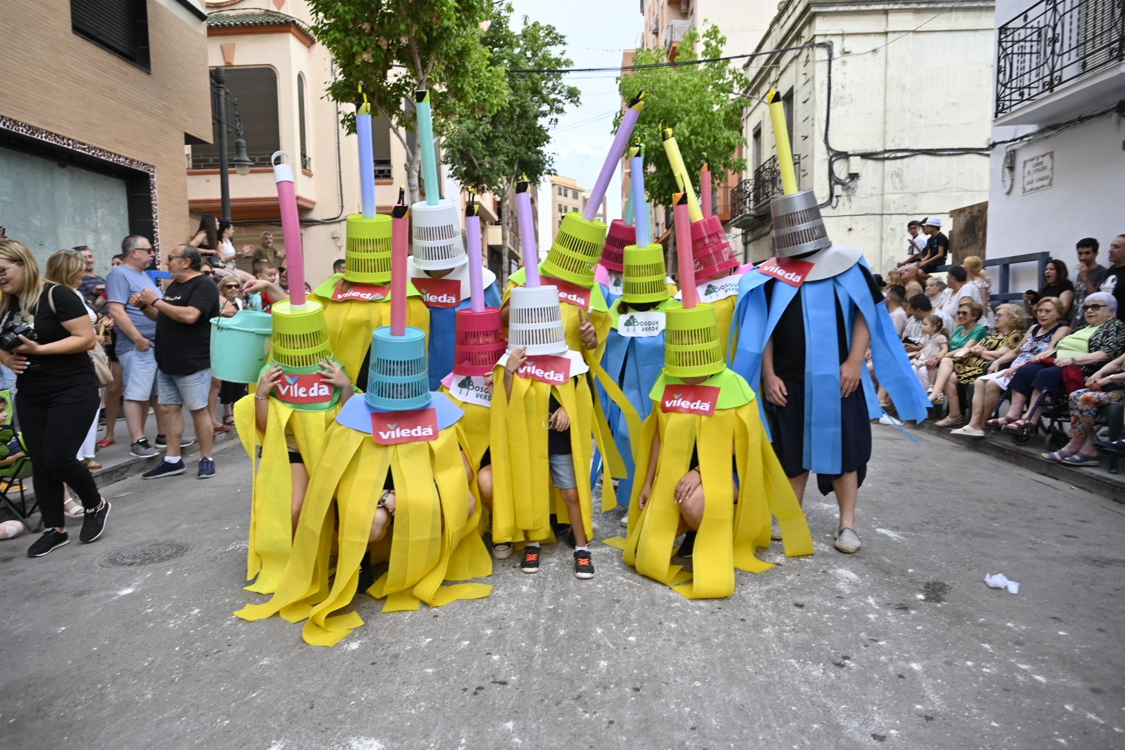 Imaginación y humor al poder en el desfile de las collas del Grau