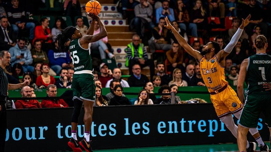 Limoges 67-Unicaja 84: Victoria y liderato continental