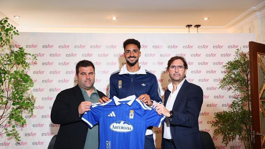 Las primeras palabras de Chris Ramos como jugador del Real Oviedo: "Tenemos un gran equipo, pero no hay que ponerse metas"