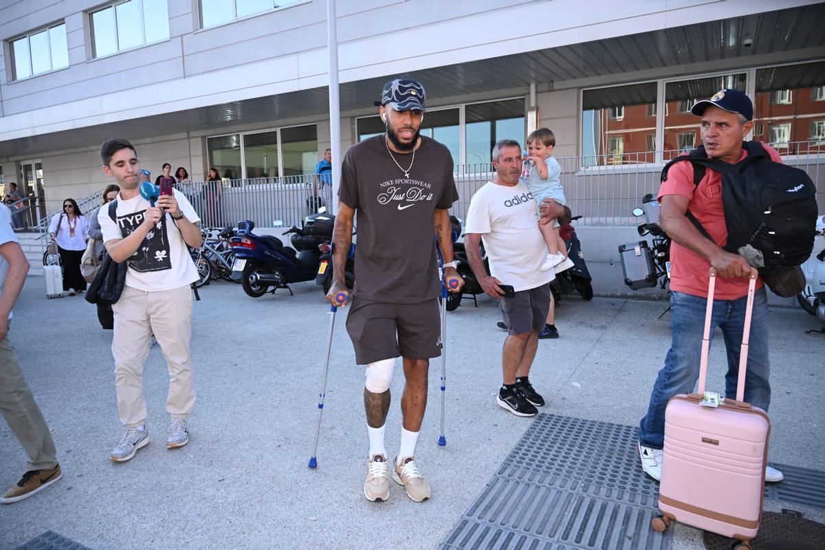 Aubameyang, a su llegada a A Coruña