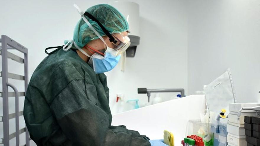 Espanya supera els 300.000 infectats per covid-19 amb 5.760 nous casos avui
